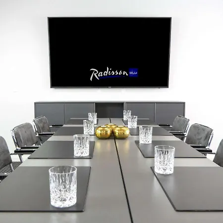 Radisson Blu Limfjord Hotel, Hotell Ålborg