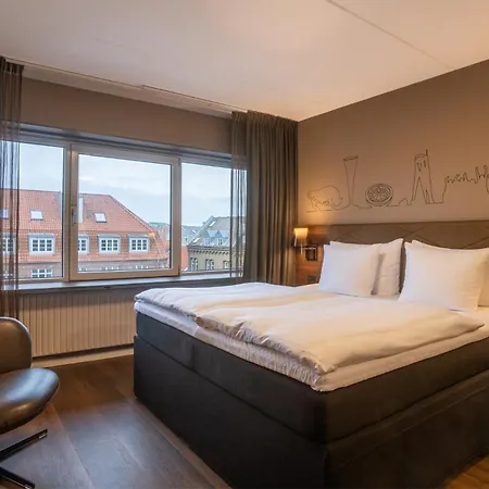 Radisson Blu Limfjord Hotel, Szálloda 4*