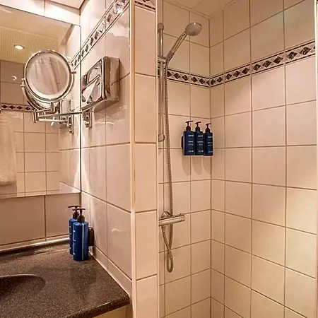 Отель Radisson Blu Limfjord Hotel,