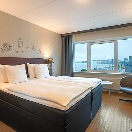 Radisson Blu Limfjord Hotel, 4* Ольборг