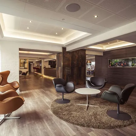 Radisson Blu Limfjord Hotel, Hotell 4*