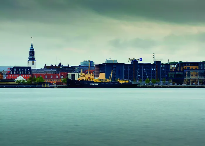 Radisson Blu Limfjord Hotel, 4* Aalborg