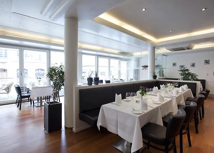 Radisson Blu Limfjord Hotel, Hotel