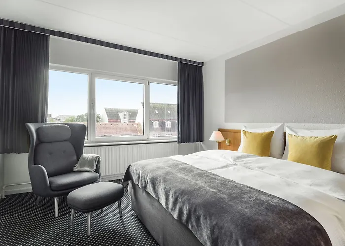 Radisson Blu Limfjord Hotel, 4* Άλμποργκ